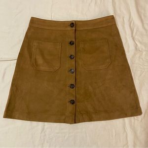 Faux suede mini skirt- button front